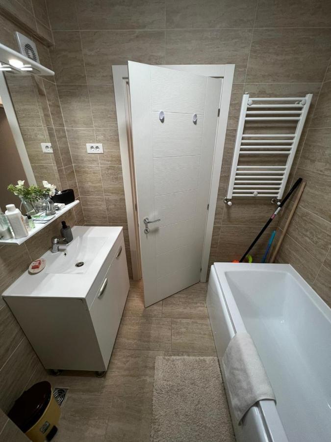 Chic Apartament Complex Inamstro Ιάσιο Εξωτερικό φωτογραφία